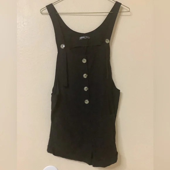 Shein girls jumpsuit - Picture 4 of 5